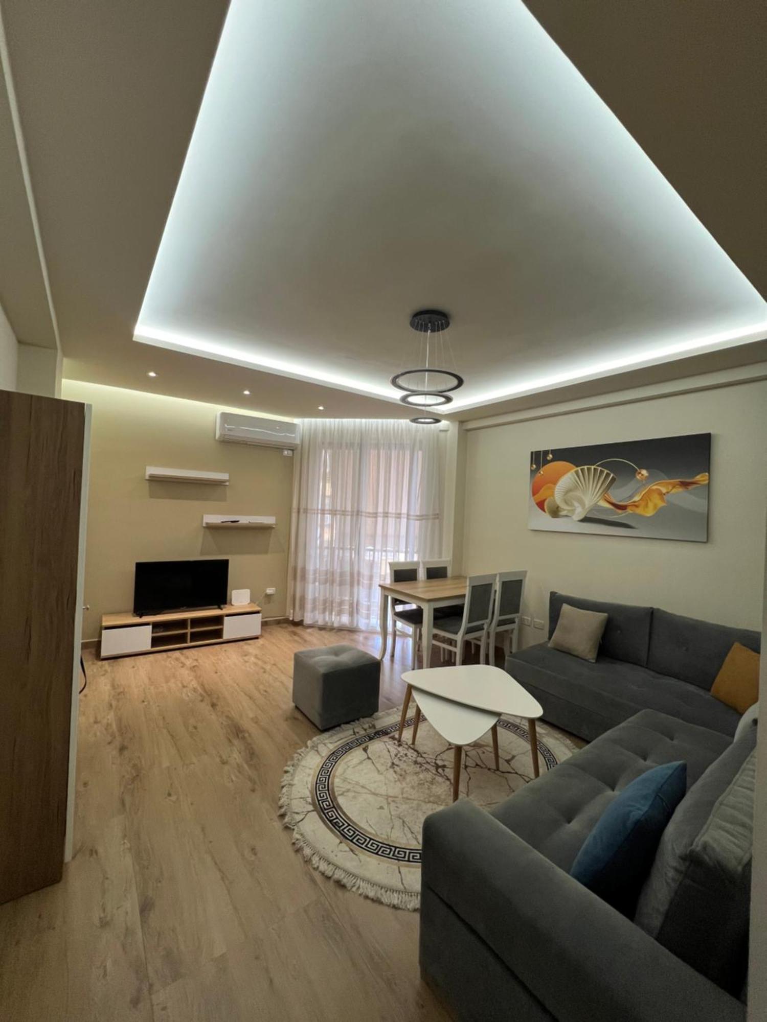 Condor Center Luxury Apartment Tirana Exterior photo